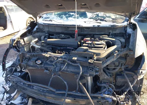 2015 Nissan Rogue Sl из США, поврежденный, VIN 5N1AT2MVXFC844160